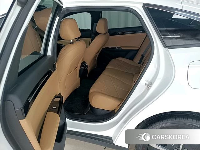 Geely Galaxy Galaxy L6 2024 Белый из Китая, фото 6