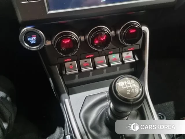 Toyota GR86 2024 Жемчужный цвет из Кореи, фото 6