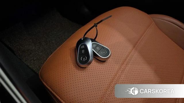 Mercedes-Benz GLC-Class X254 2024 Белый из Кореи, фото 6