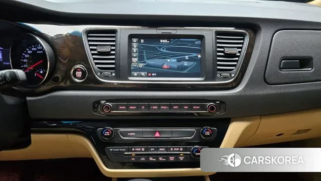 Kia The New Carnival 2019 Белый из Кореи, фото 6