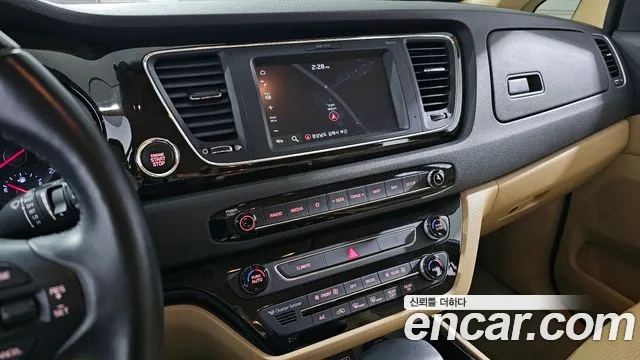 Kia The New Carnival id 2396936 из Кореи 6