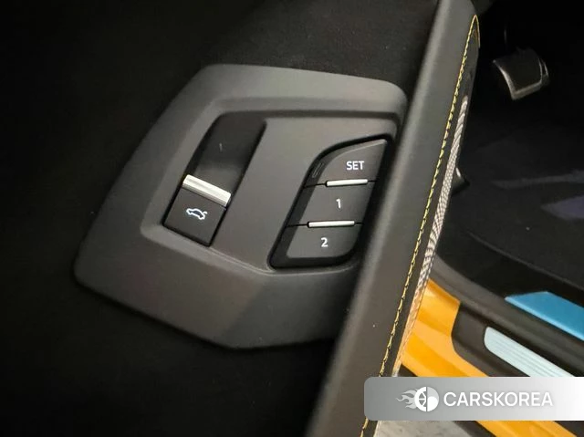 Lamborghini Urus 2023 Желтый из Кореи, фото 6