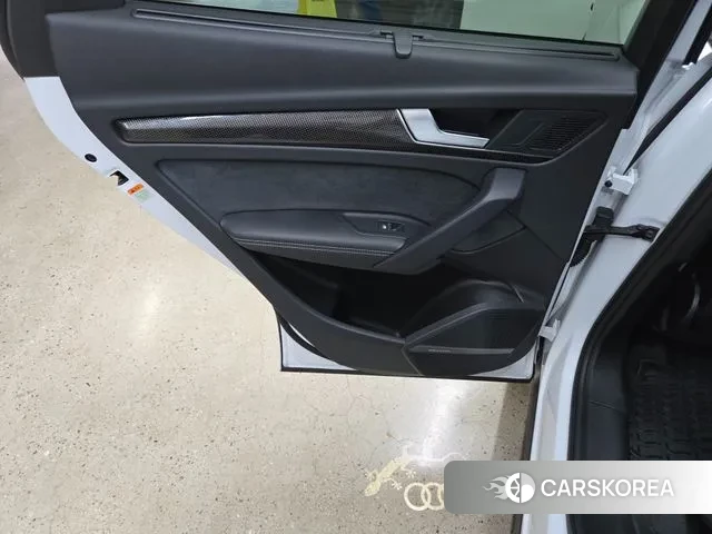 Audi SQ5 (FY) 2022 Белый из Кореи, фото 6