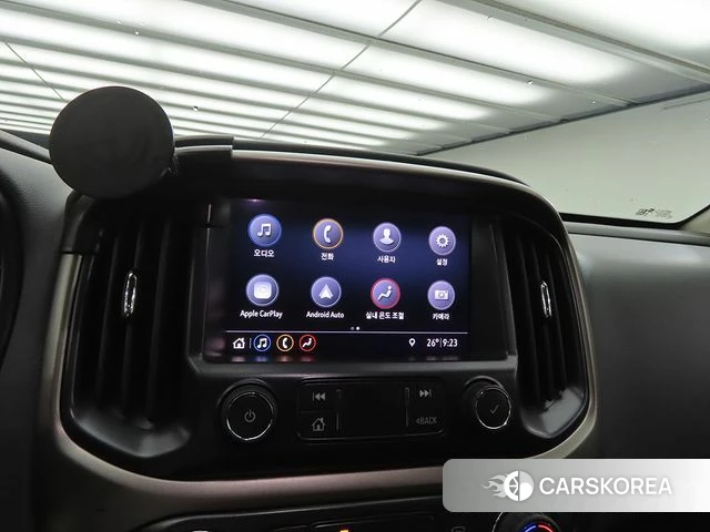 Chevrolet (GM Daewoo) Real New Colorado 2022 Черный из Кореи, фото 6