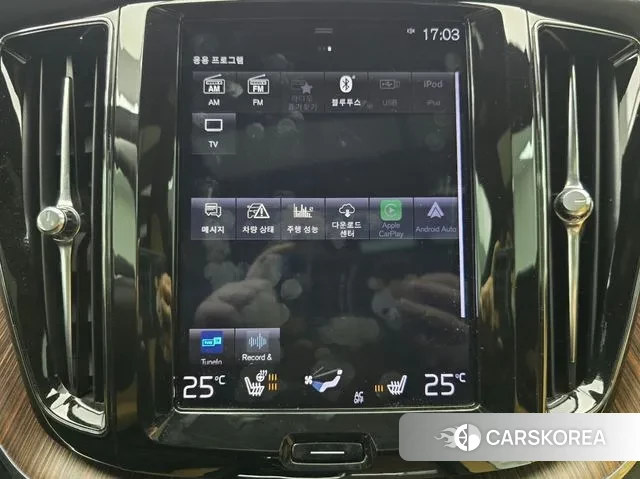 Volvo XC60 second Generation 2019 Белый из Кореи, фото 6