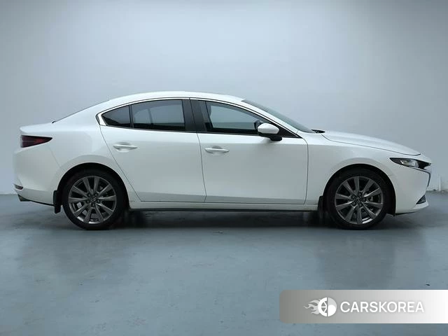 Mazda 3 Angkesaila 2021 Белый из Китая, фото 6