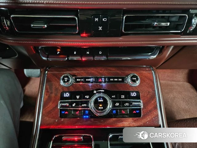 Lincoln Aviator 2nd generation 2020 Черный из Кореи, фото 6