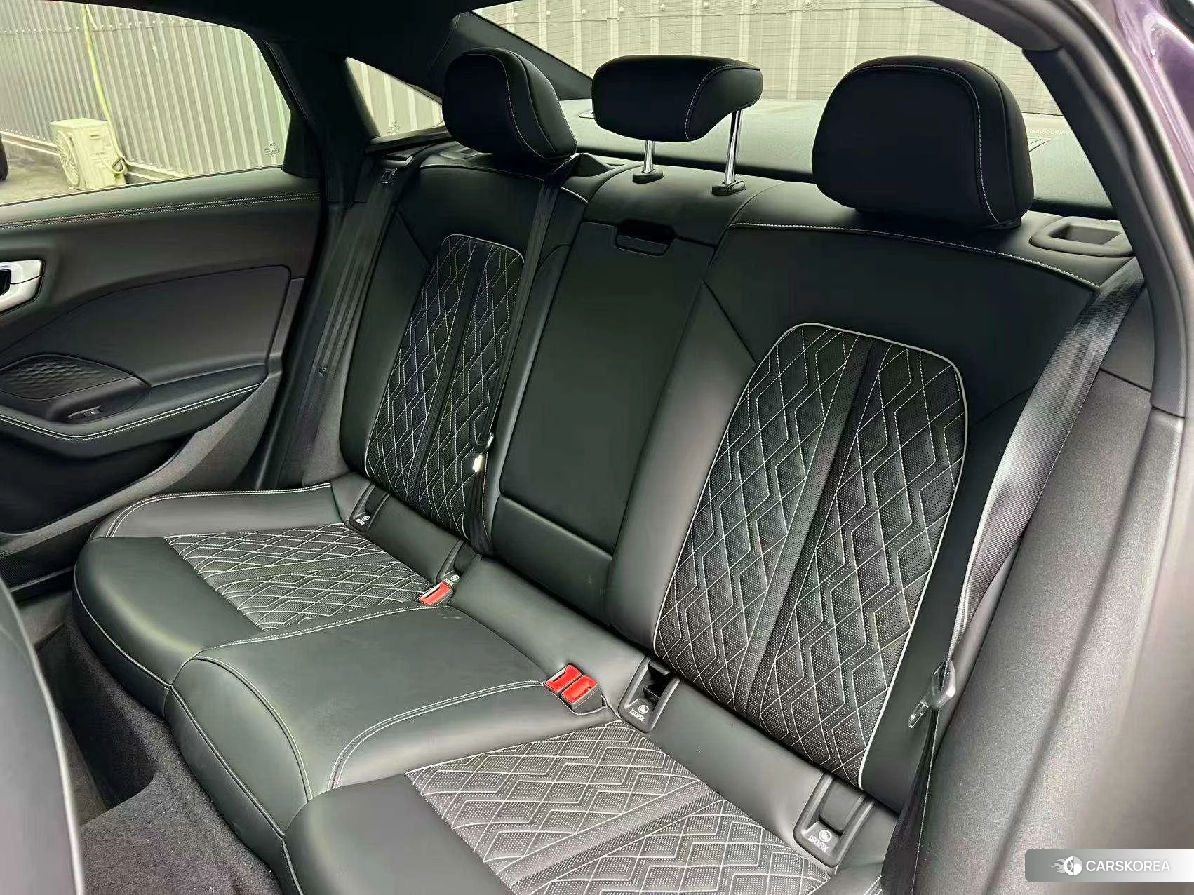 Audi A5L 2025 Фиолетовый из Китая, фото 6