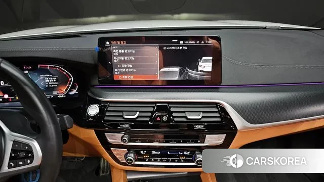 BMW 5 Series (G30) 2023 Белый из Кореи, фото 6