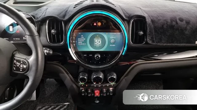 Mini Cooper Countryman 2023 Черный из Кореи, фото 6