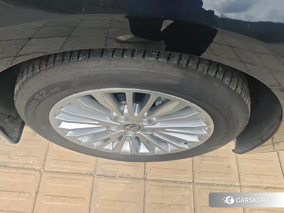 Toyota Camry 2025 Черный из Китая, фото 6