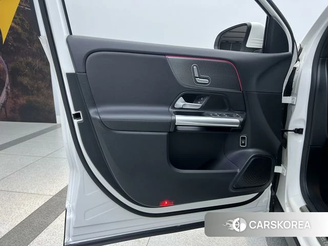 Mercedes-Benz GLA id 4208977 из Китая 6