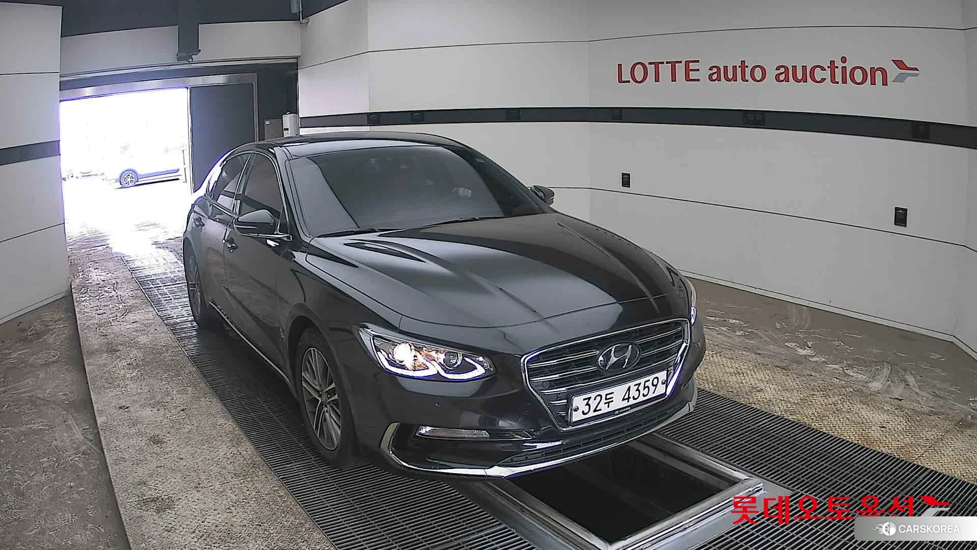 Hyundai Grandeur 2018 Черный из Кореи, фото 6