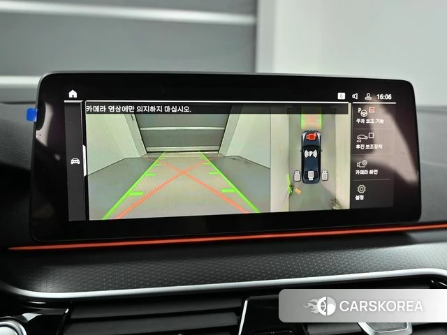 BMW 5 Series (G30) 2023 Черный из Кореи, фото 6