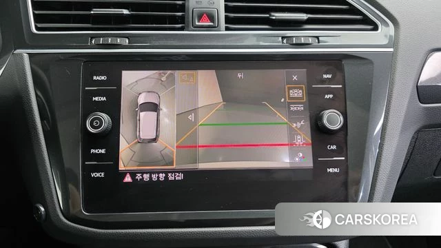 Volkswagen Tiguan second Generation 2020 Белый из Кореи, фото 6