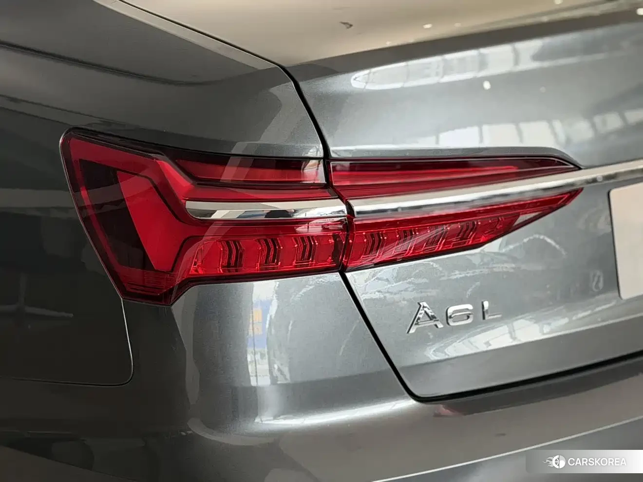 Audi A6L 2024 Silver/gray из Китая, фото 6