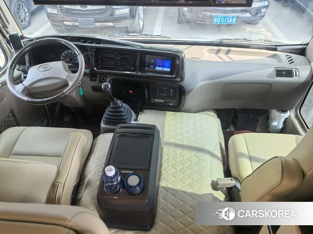 Toyota Costa 2022 Шампань из Китая, фото 6