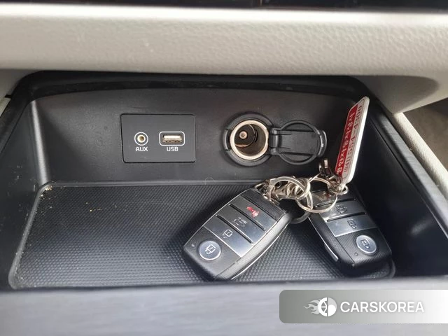 Kia The New Carnival 2019 Черный из Кореи, фото 6