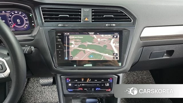 Volkswagen Tiguan Allspace 2022 Синий из Кореи, фото 6