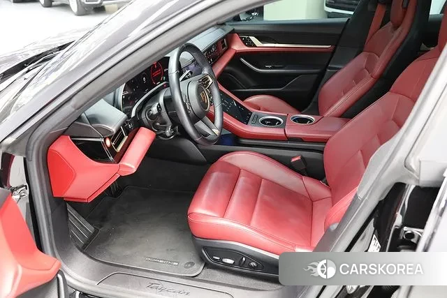 Porsche Taycan 2021 Черный из Кореи, фото 6