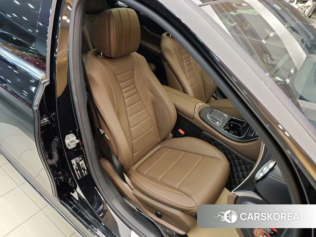 Mercedes-Benz E-class 2023 Черный из Китая, фото 6