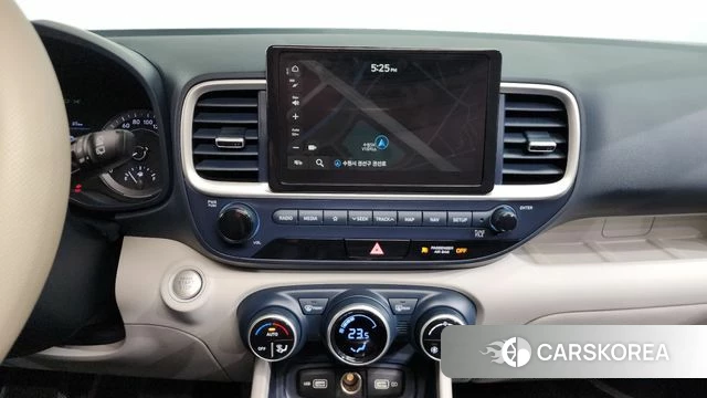 Hyundai Venue 2021 Белый из Кореи, фото 6