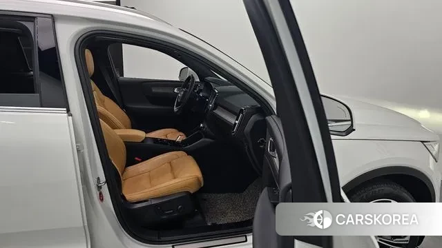 Volvo XC40 2020 Белый из Кореи, фото 6