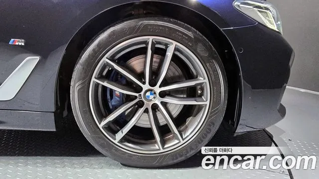 BMW 5 Series (G30) 2021 Черный из Кореи, фото 6