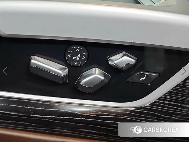 BMW 7 Series (G11) 2021 Черный из Кореи, фото 6