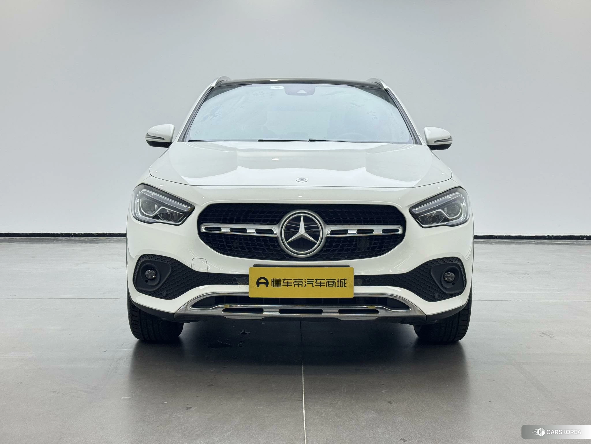 Mercedes-Benz GLA 2021 Белый из Китая, фото 6