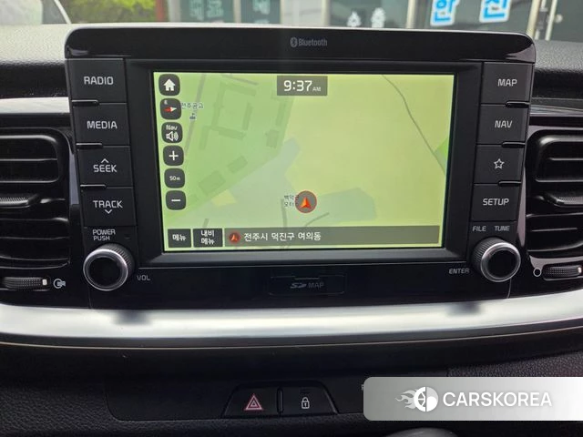 Kia Stonic 2018 Белый из Кореи, фото 6