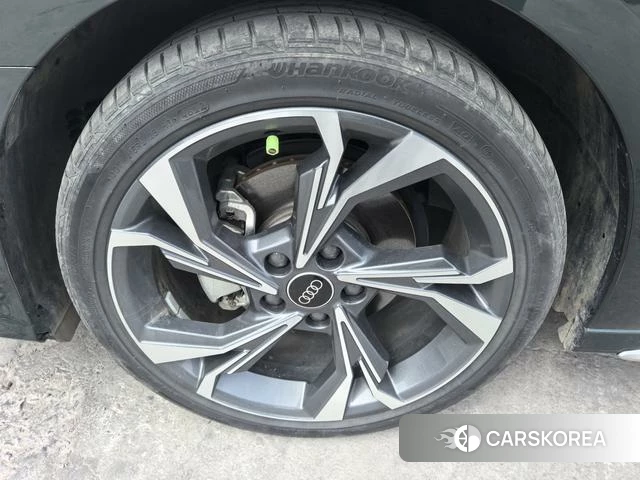 Audi A3 2023 Зеленый из Китая, фото 6