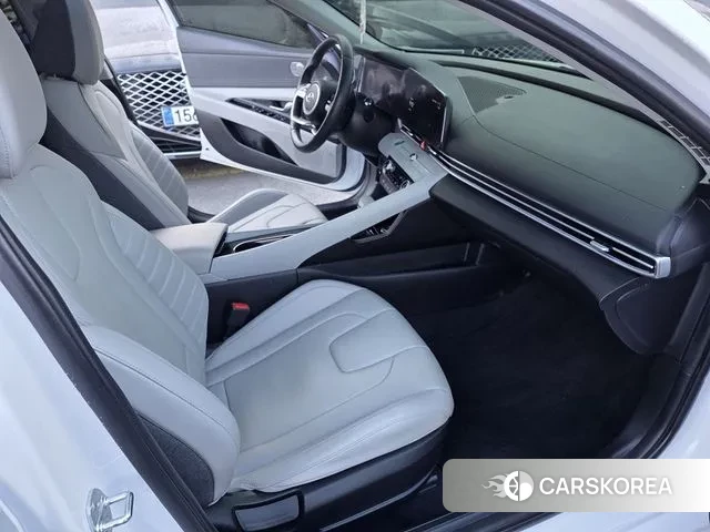 Hyundai Avante Hybrid (CN7) 2021 Белый из Кореи, фото 6