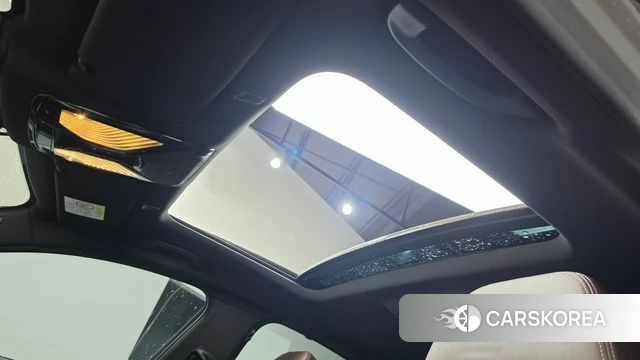 BMW 5 Series (G30) 2021 Серебристо-серый из Кореи, фото 6