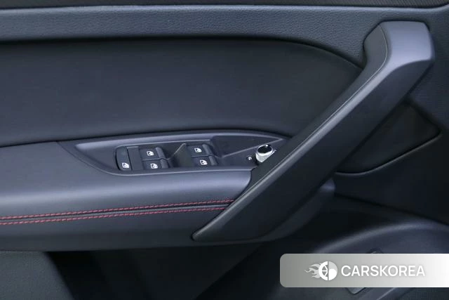 Audi Q5L 2021 Синий из Китая, фото 6