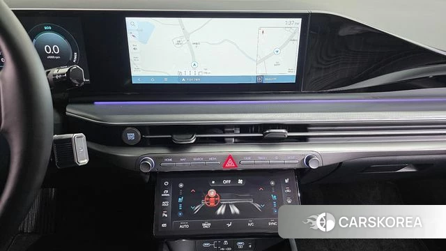 Hyundai Grandeur Hybrid (GN7) 2023 Черный из Кореи, фото 6