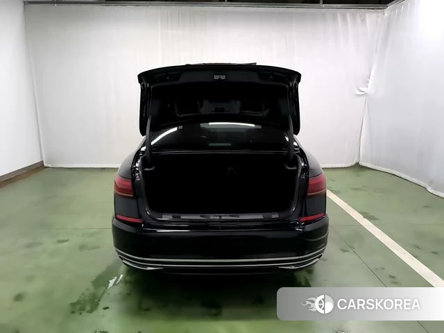 Volkswagen Passat 2022 Черный из Китая, фото 6
