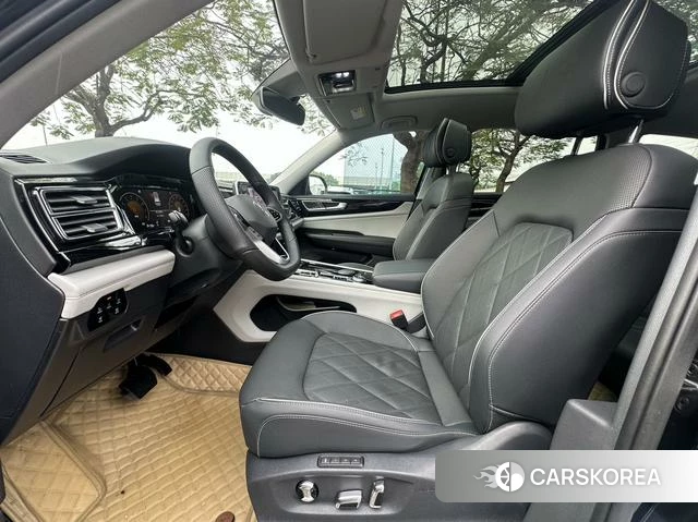 Volkswagen Tourang 2021 Черный из Китая, фото 6