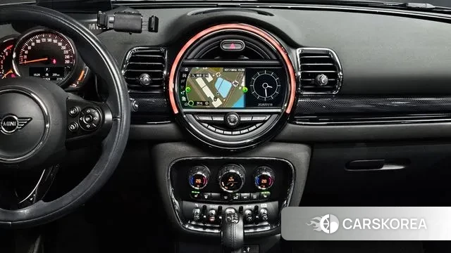Mini Cooper Clubman 2019 Серебристо-серый из Кореи, фото 6
