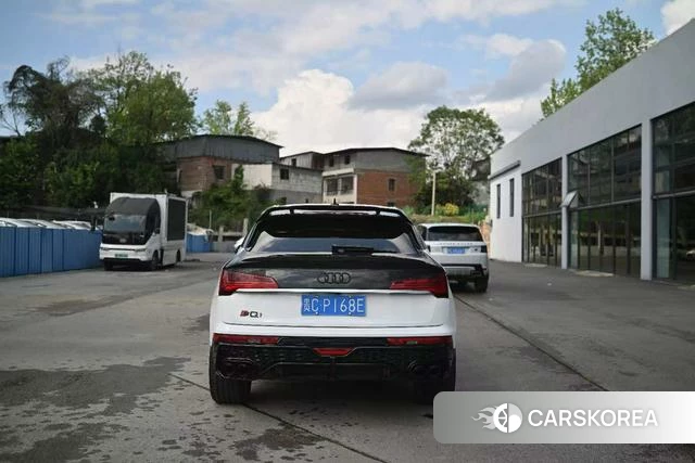 Audi Q5L Sportback 2022 Белый из Китая, фото 6