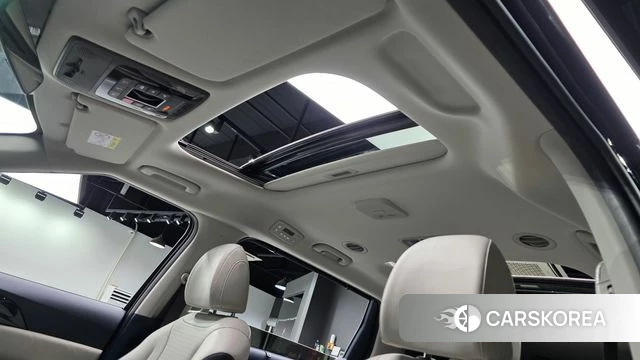 Kia The New Carnival 4th Generation 2024 Черный из Кореи, фото 6