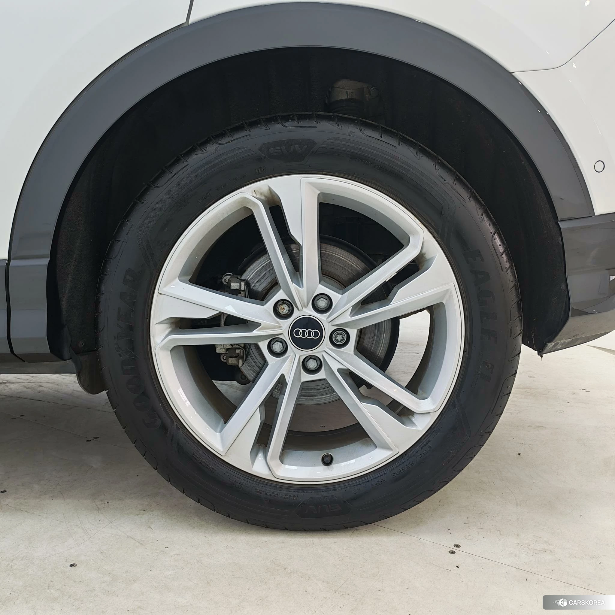 Audi Q3 2022 Белый из Китая, фото 6