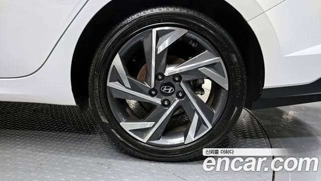 Hyundai The New Avante (CN7) id 2697937 из Кореи 6