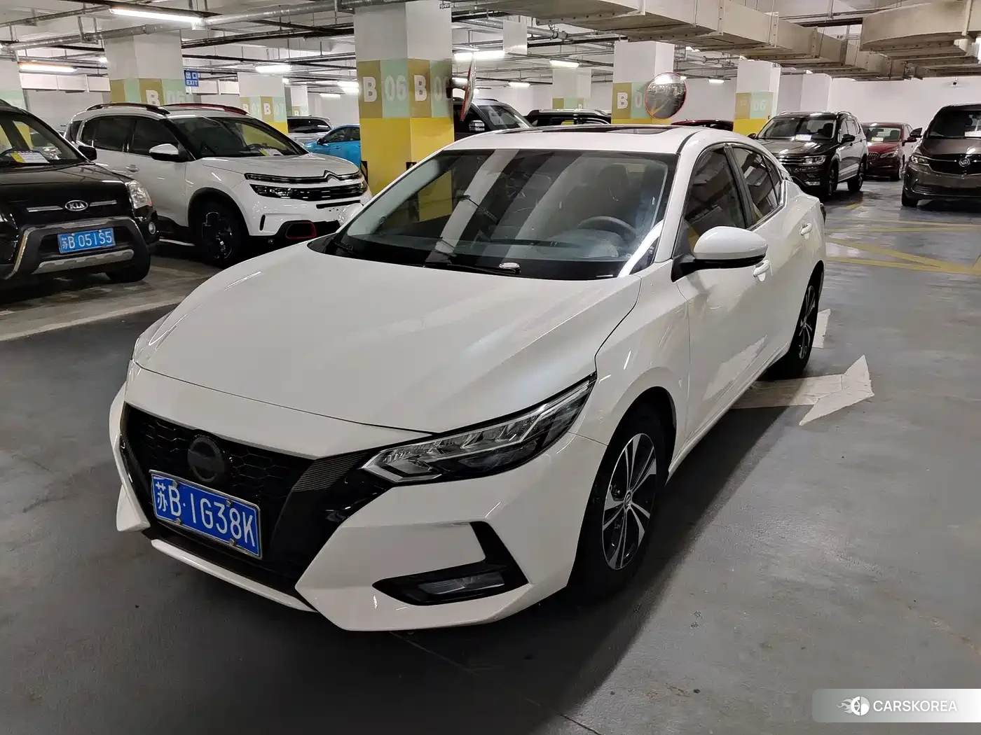 Nissan Sylphy 2022 Белый из Китая, фото 6