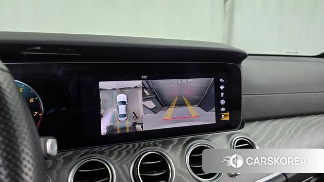 Mercedes-Benz E-Class W213 2022 Белый из Кореи, фото 6