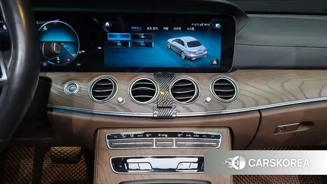 Mercedes-Benz E-Class W213 2021 Черный из Кореи, фото 6