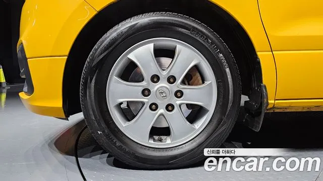 Hyundai The New Grand Starex 2018 Желтый из Кореи, фото 6