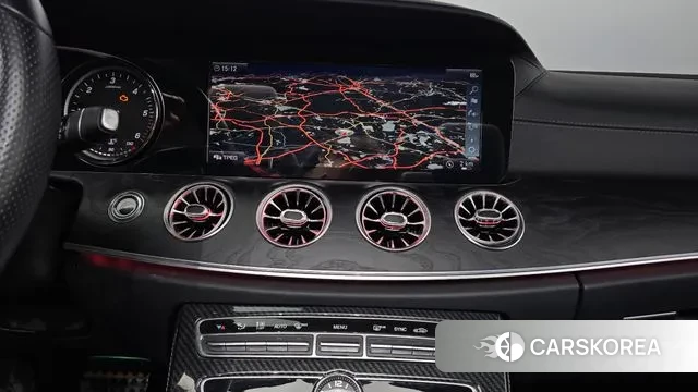 Mercedes-Benz E-Class W213 2018 Белый из Кореи, фото 6