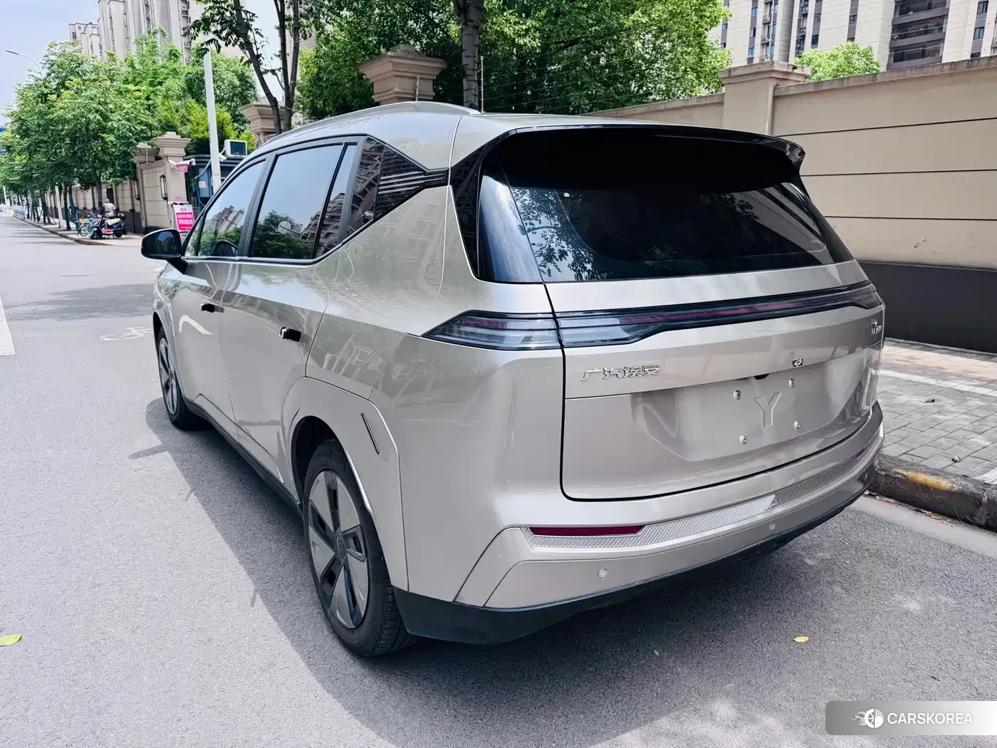 Aian AION Y 2024 Silver/gray из Китая, фото 6
