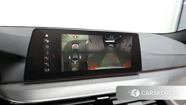 BMW 5 Series (G30) 2018 Белый из Кореи, фото 6